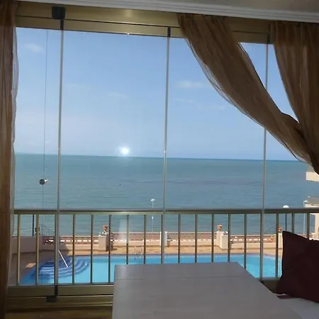 Apartamento El Balcón De Paqui A Pie De Playa